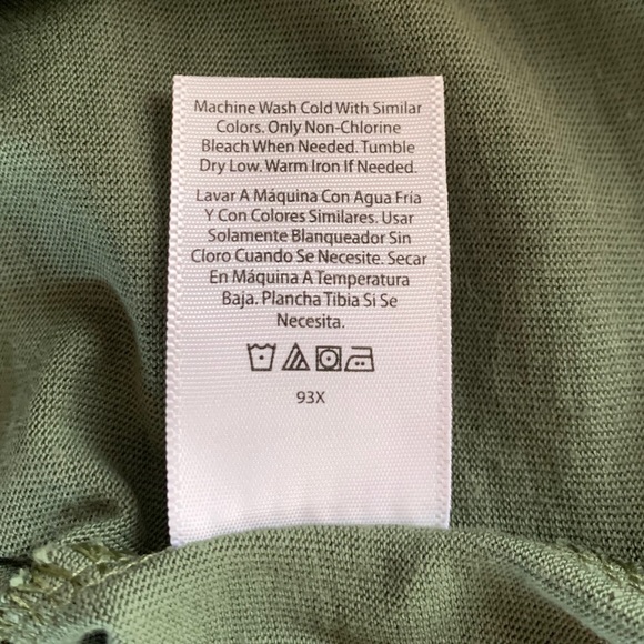 Time and Tru Boyfriend Tee - Picture 7 of 8